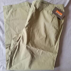 Bass Outdoors, Men's Pants, B~Flex, Green, Size XL, New With Tags